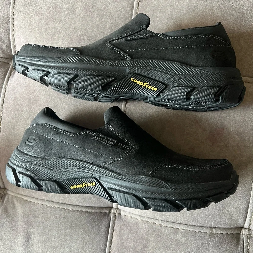 Skechers Black Men's Slip-On Loafers